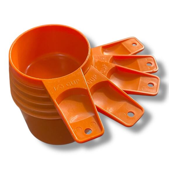Vintage Tupperware Measuring Cups 1C 1/2 2/3 3/4 Orange Nesting Stackable Set x5 - Picture 2 of 11